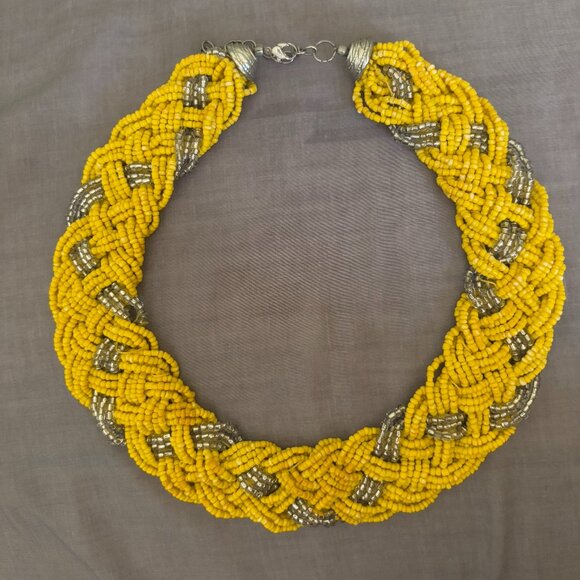 Vintage Hand-beaded-Woven Yellow and Silver-Glass Choker with Silver Hardware - Picture 3 of 11